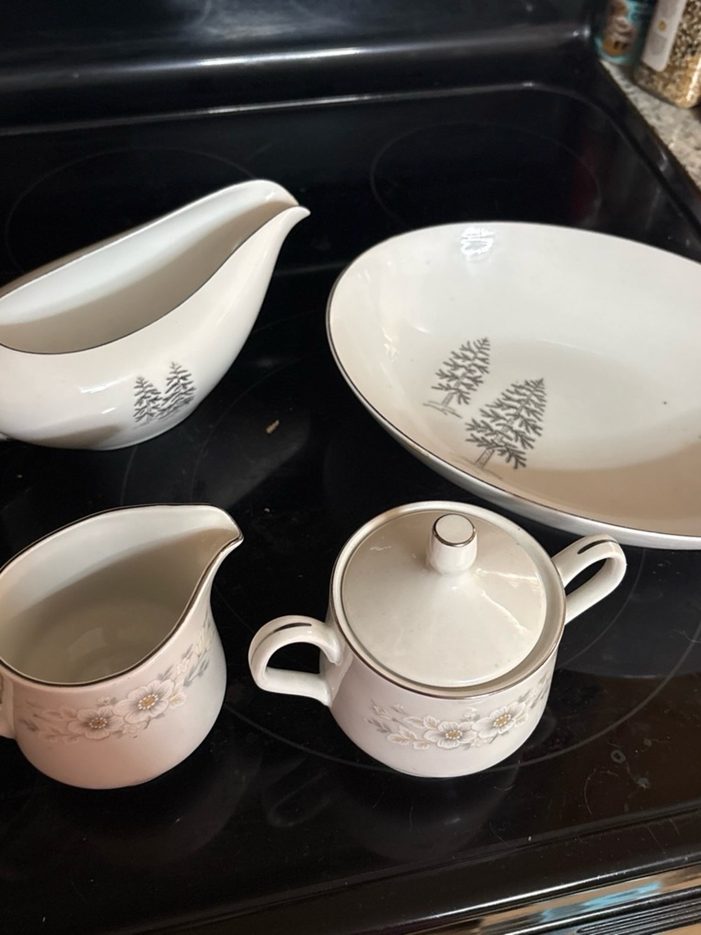Porcelain Serving Bowl and Creamer Set in Off-White with Silver Trim